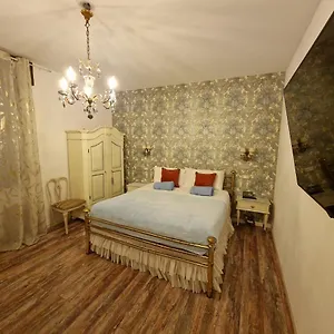 Гостевой дом Ciao Bed And Kitchen